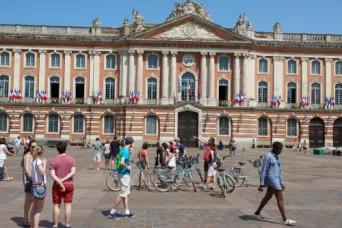 Photo TOULOUSE by VIET - Visite de la ville en velo