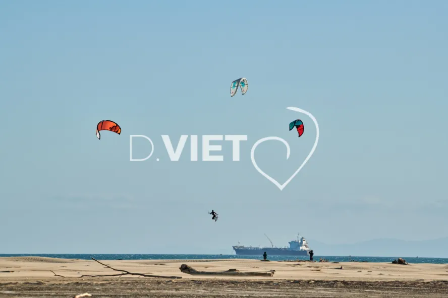 Photo TOULOUSE by VIET - plage et voile