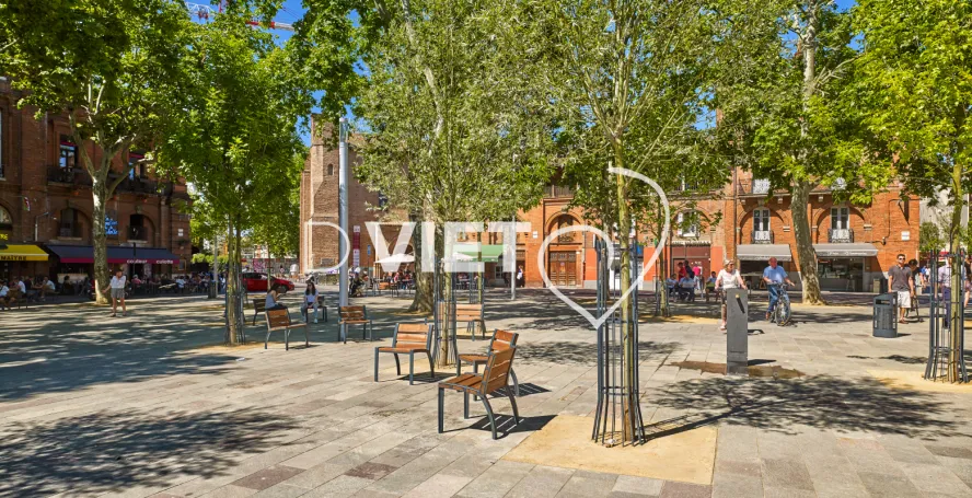 Photo TOULOUSE by VIET - Place SAINT PIERRE