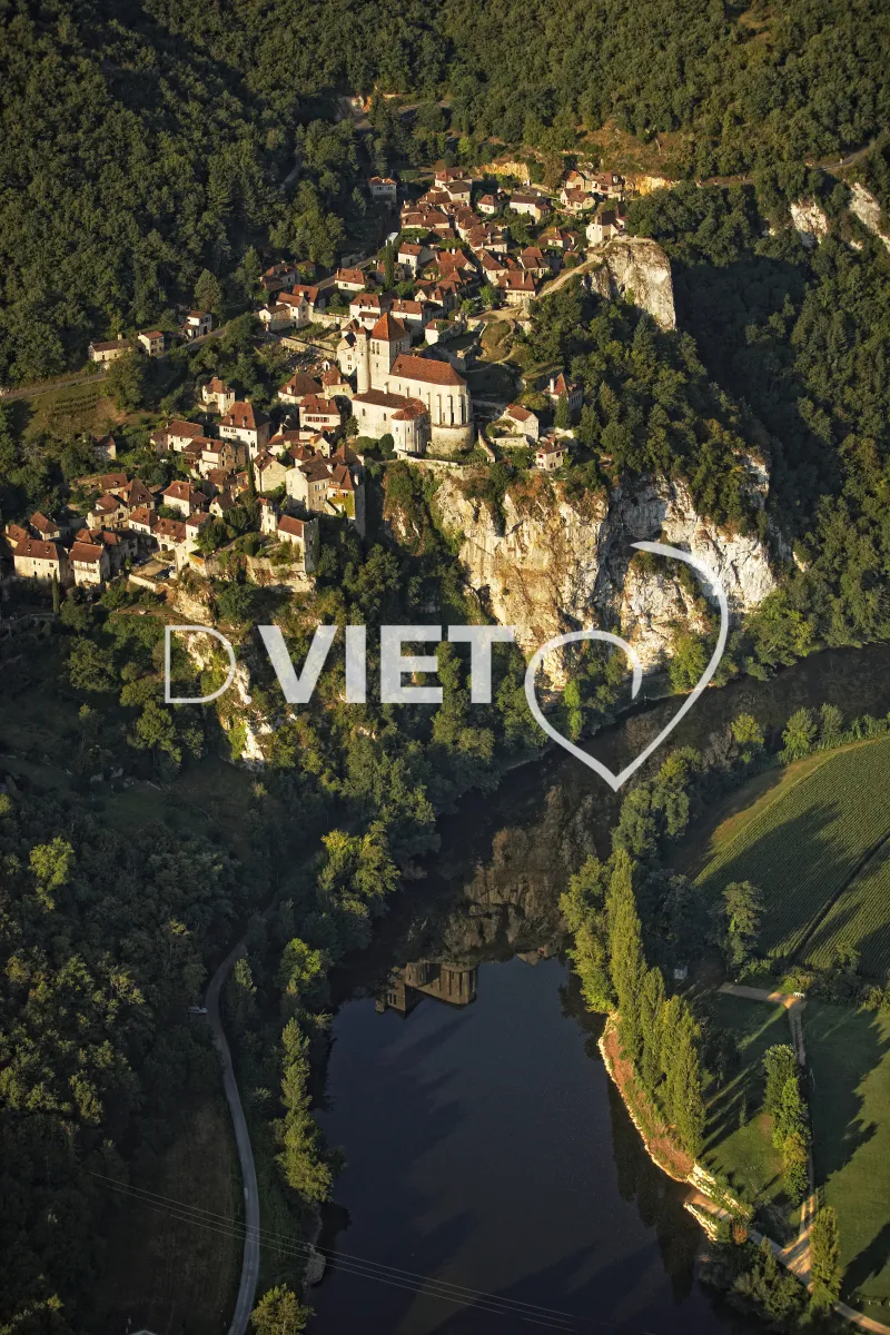 Photo TOULOUSE by VIET - St Cirq lapopie