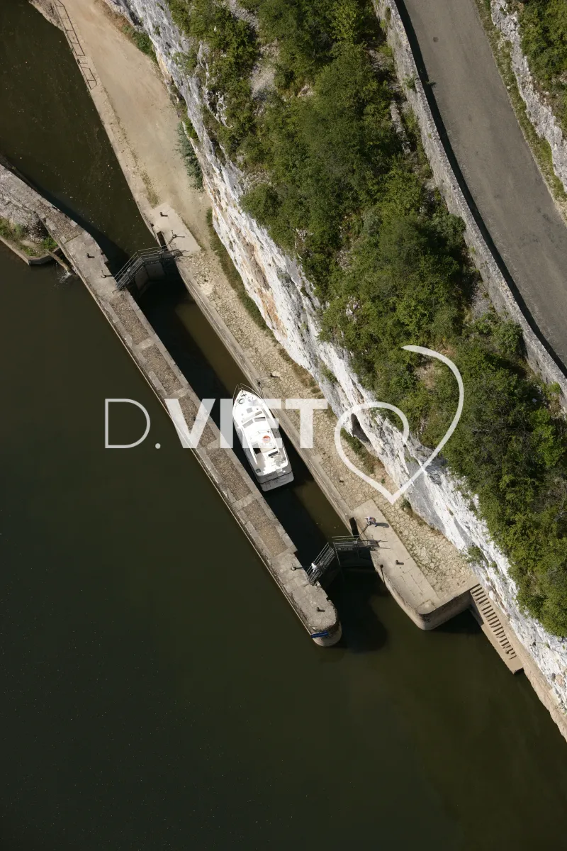 Photo TOULOUSE by VIET - 46 BOUZIES N44°28243 E001°38507 ©VIET 361.com