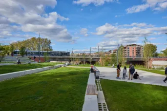 Photo TOULOUSE by VIET - Bord de Garonne