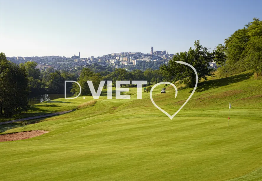 Photo TOULOUSE by VIET - Grand golf de Rodez