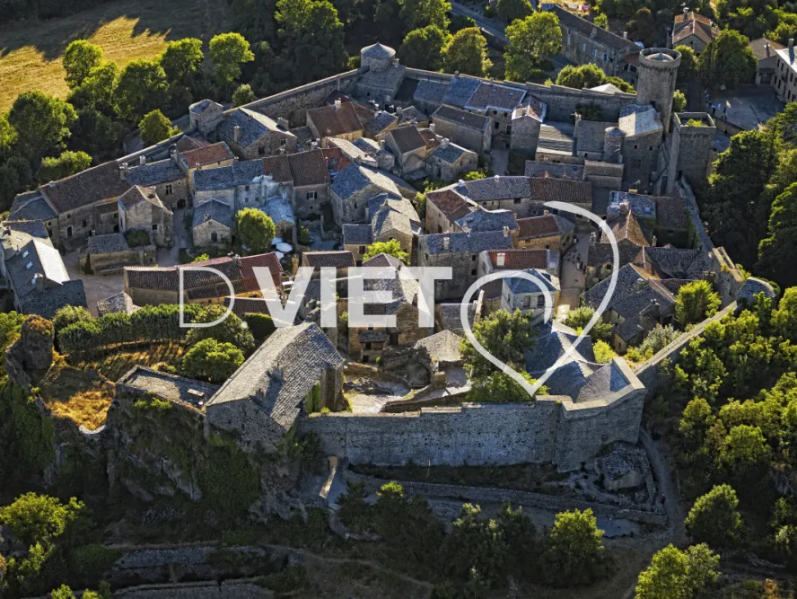 Photo TOULOUSE by VIET - VILLAGE FORTIFIÉ DE LA COUVERTOIRADE