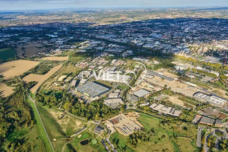 Photo TOULOUSE by VIET - LALANDE SESQUIERES