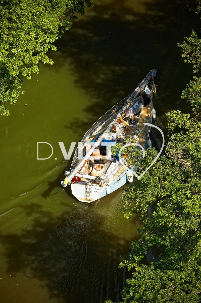 Photo TOULOUSE by VIET - Canal du Midi Montesquieu lauraguais