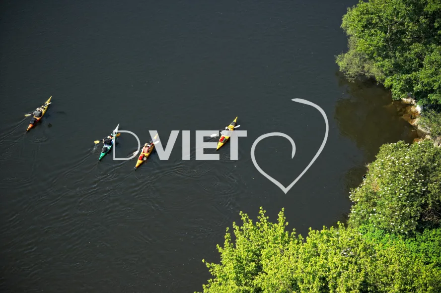 Photo TOULOUSE by VIET - Canoe sur la dordogne