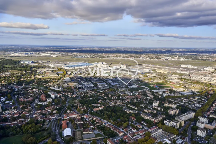 Photo TOULOUSE by VIET - COLOMIERS