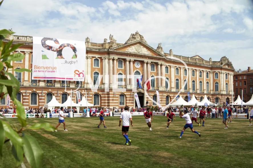 Photo TOULOUSE by VIET - Place du Capitole