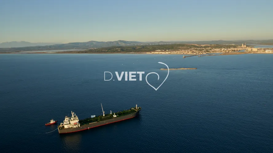 Photo TOULOUSE by VIET - Petrolier