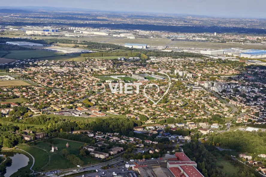 Photo TOULOUSE by VIET - COLOMIERS