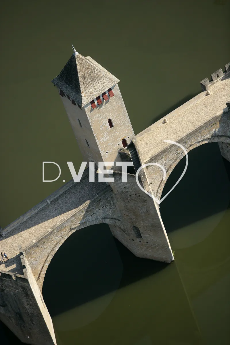 Photo TOULOUSE by VIET - 46 CAHORS N44°265141 E001°26184 ©VIET 361.com