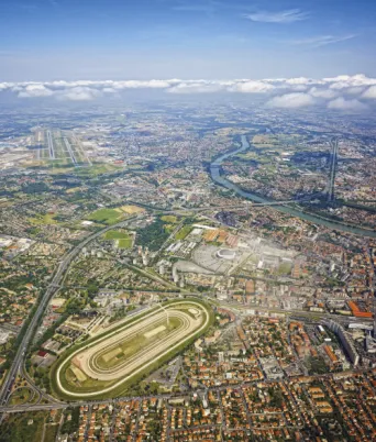 Photo TOULOUSE by VIET - Hippodrome zenith