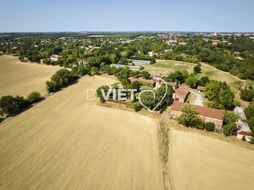 Photo TOULOUSE by VIET - MONS Habitat Pavillonnaire