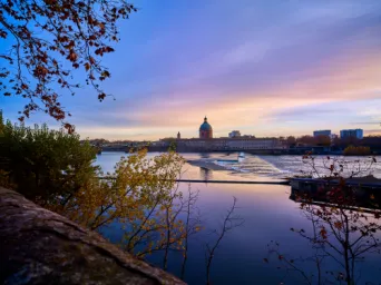 Photo TOULOUSE by VIET - ST CYPRIEN Abbatoirs