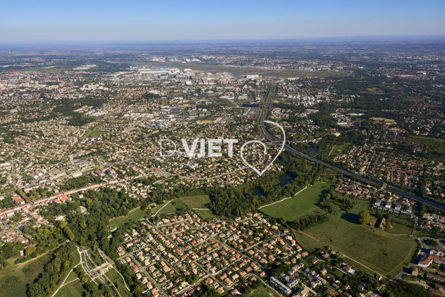Photo TOULOUSE by VIET - COLOMIERS