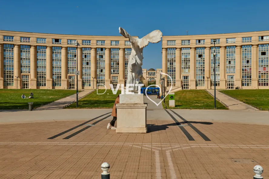 Photo TOULOUSE by VIET - Esplanade de l'Europe