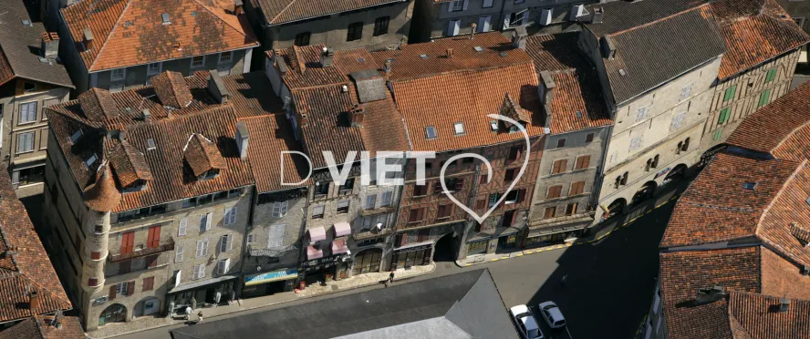 Photo TOULOUSE by VIET - 46 FIGEAC N44°36261 E002°01569 ©VIET 361.com