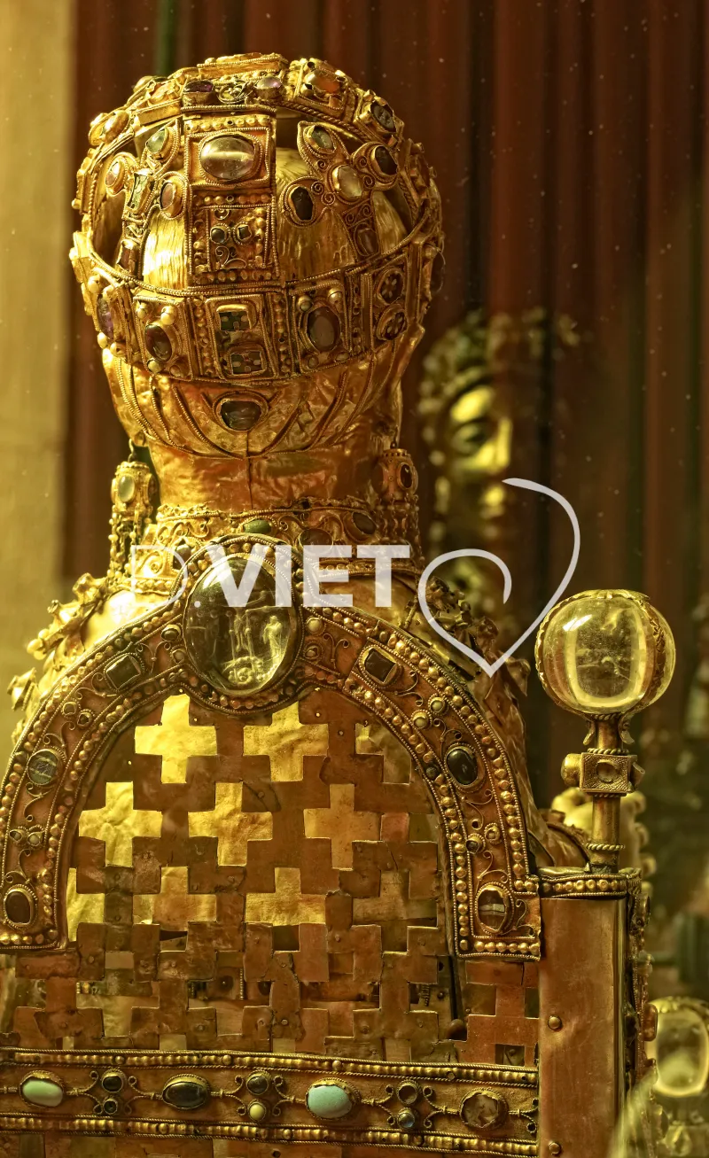 Photo TOULOUSE by VIET - tresor de Conques