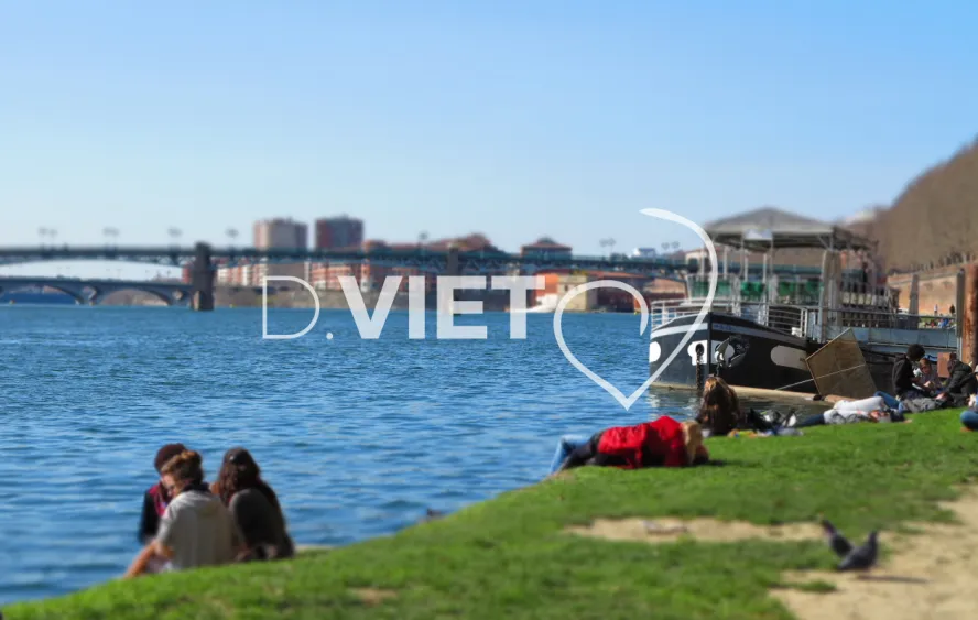 Photo TOULOUSE by VIET - Quais de la Daurade