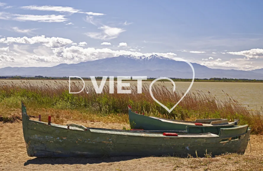 Photo TOULOUSE by VIET - Etangs de Canet et massif du Canigou