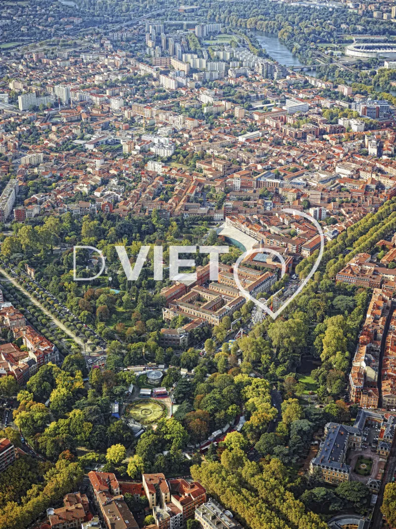 Photo TOULOUSE by VIET - Quartier des Sciences