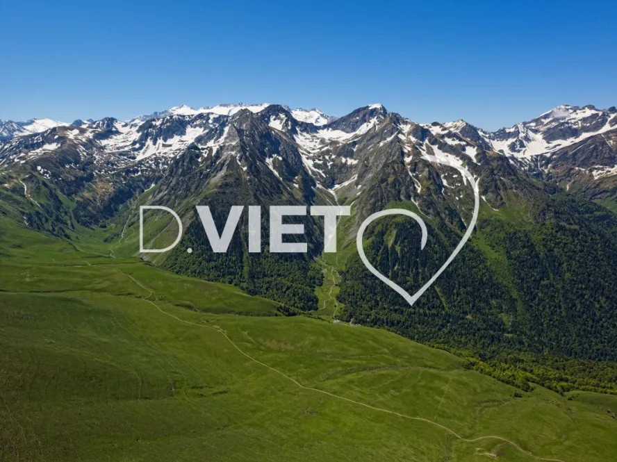 Photo TOULOUSE by VIET - L'Hospice de France