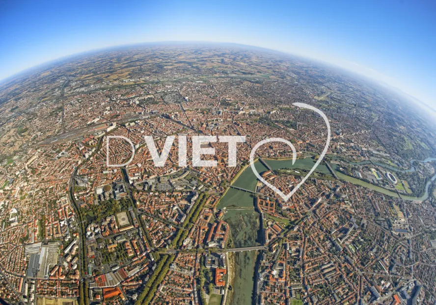 Photo TOULOUSE by VIET - Vue générale de Toulouse en aérien et fish eye