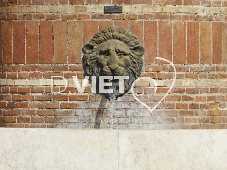 Photo TOULOUSE by VIET - La fontaine Garonne de la rue Boulbonne