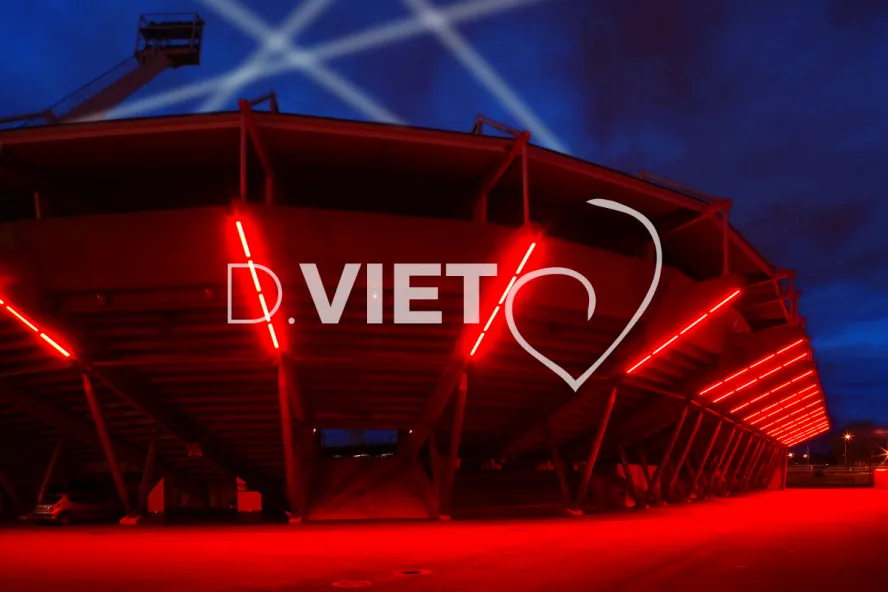 Photo TOULOUSE by VIET - Stade Toulousain de nuit