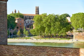 Photo TOULOUSE by VIET - Vue du Pont Neuf quais