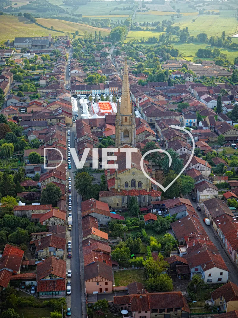 Photo TOULOUSE by VIET - MARCIAC