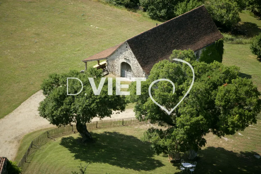 Photo TOULOUSE by VIET - 46 ENTRE ST CIRQ LAPOPIE ET FIGEAC N44°27521 E001°40070 ©VIET 361.com