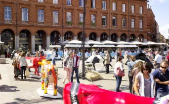 Photo TOULOUSE by VIET - COW PARADE TOULOUSE 2012